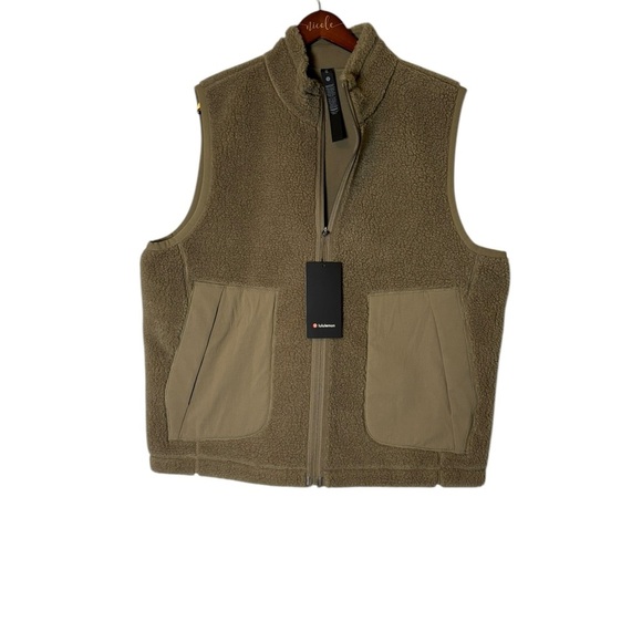 NWT Lululemon Mens High Pile Fleece Vest- Size XXL - Picture 4 of 9